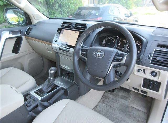 TOYOTA LAND CRUISER PRADO TX full
