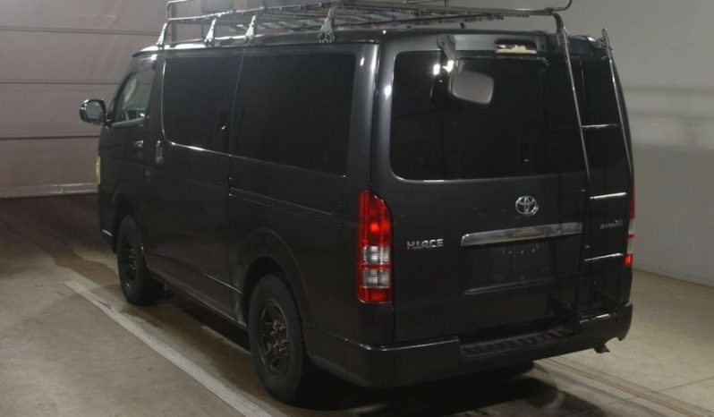 TOYOTA HIACE VAN full