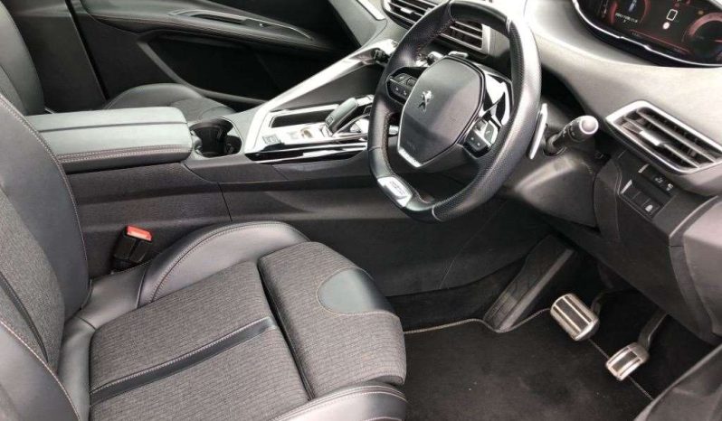 PEUGEOT 3008 full