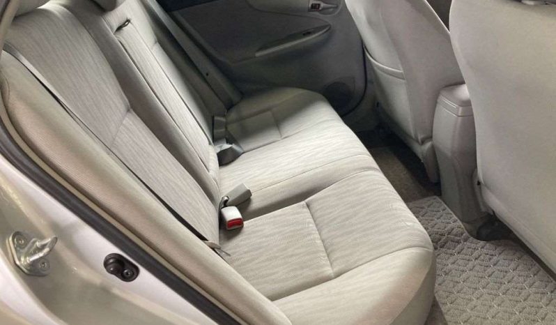 TOYOTA COROLLA AXIO full