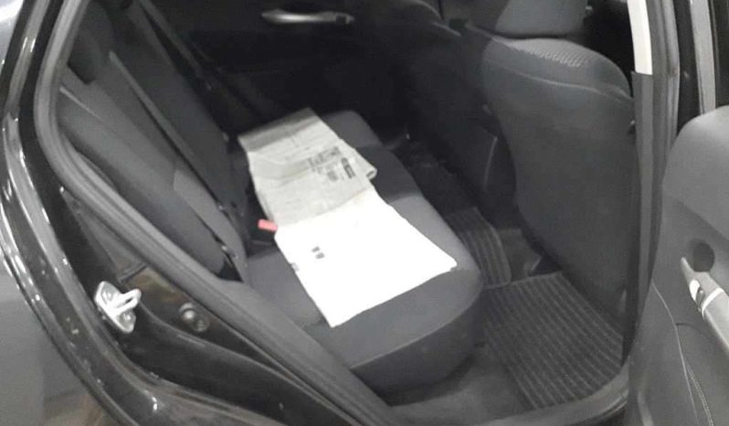 TOYOTA AURIS full