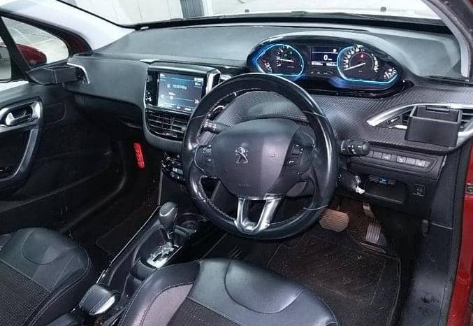 PEUGEOT	2008 full