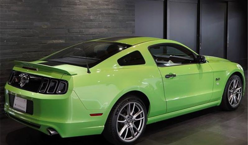 FORD MUSTANG full