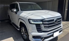 TOYOTA LAND CRUISER ZX