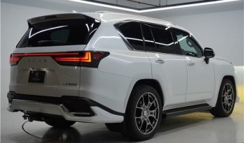 LEXUS LX600 full