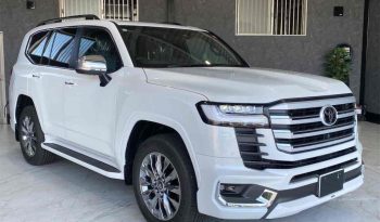 TOYOTA LAND CRUISER ZX full