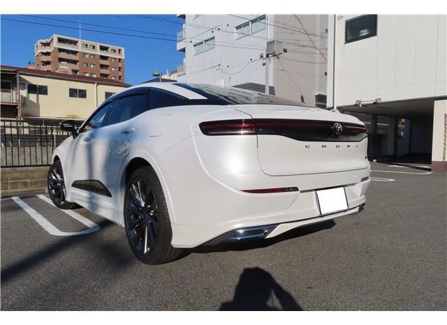 TOYOTA CROSS CROSSOVER full