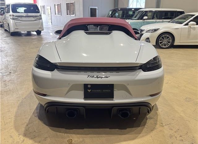 PORSCHE SPIDER 718 full
