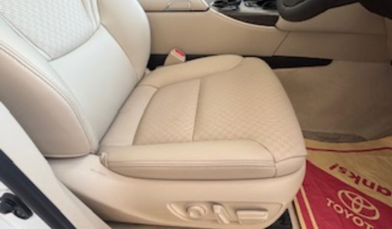 TOYOTA LAND CRUISER ZX full