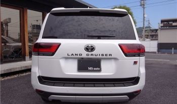 TOYOTA LAND CRUISER 300 GR full
