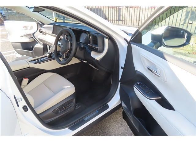 TOYOTA CROSS CROSSOVER full