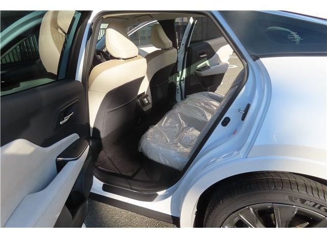 TOYOTA CROSS CROSSOVER full