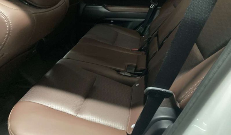 TOYOTA LAND CRUISER 250 full