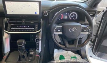 TOYOTA LAND CRUISER ZX full