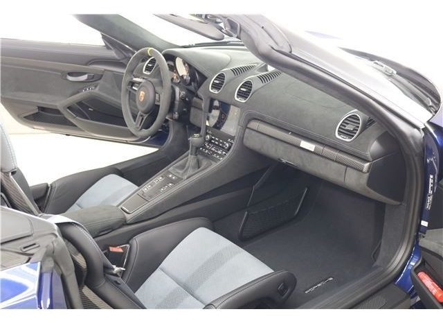 PORSCHE SPIDER 718 full