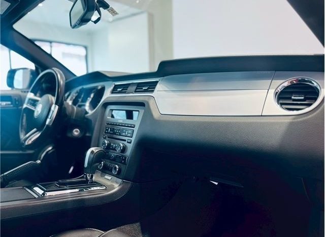 FORD MUSTANG GT full