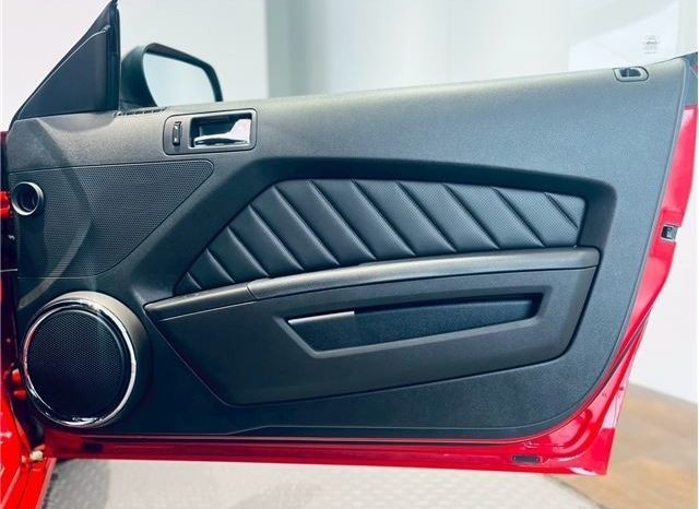 FORD MUSTANG GT full