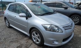 TOYOTA AURIS 2010