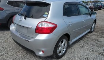 TOYOTA AURIS 2010 full