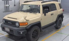 TOYOTA FJ CRUISER