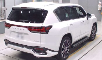 LEXUS LX600 full
