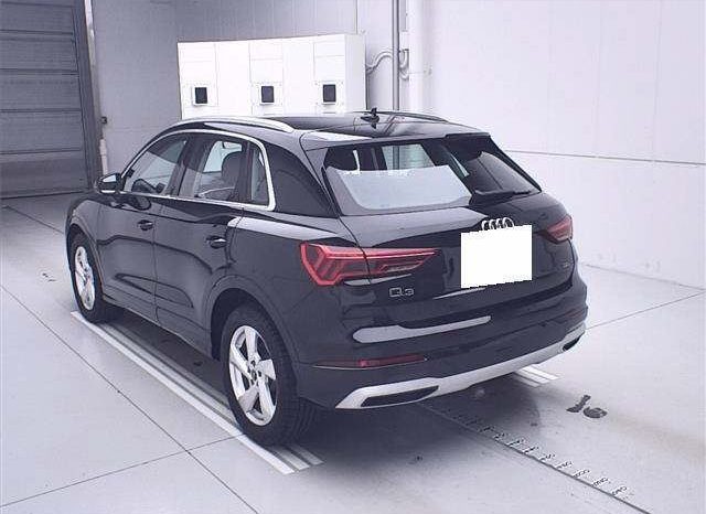 AUDI Q3 full