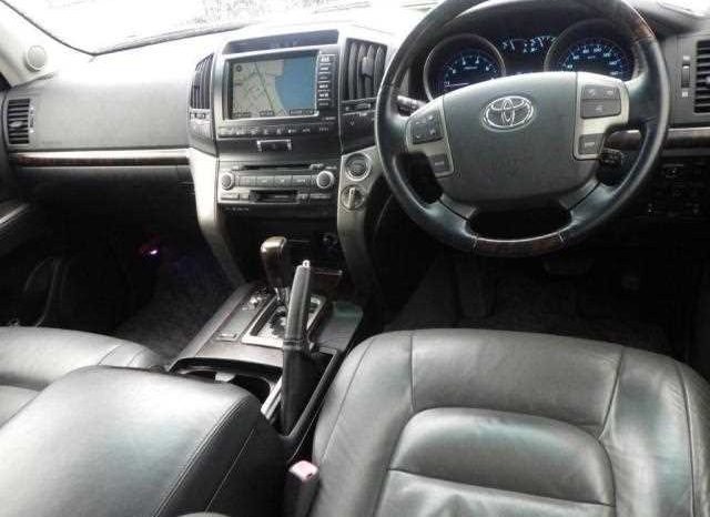 TOYOTA LAND CRUISER ZX full