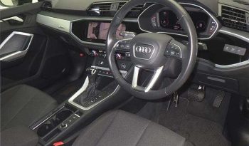 AUDI Q3 full