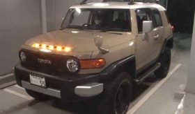 TOYOTA FJ CRUISER