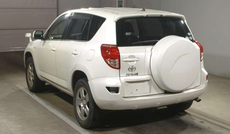 TOYOTA RAV4 full