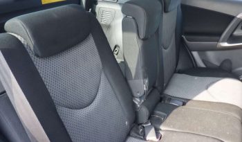 TOYOTA RAV4 full