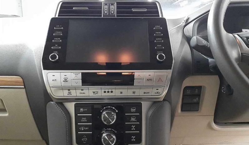TOYOTA LAND CRUISER PRADO full