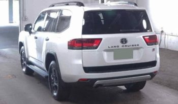 TOYOTA LAND CRUISER GR SPORTS full