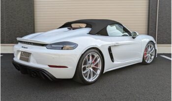 PORSCHE SPYDER 718 full