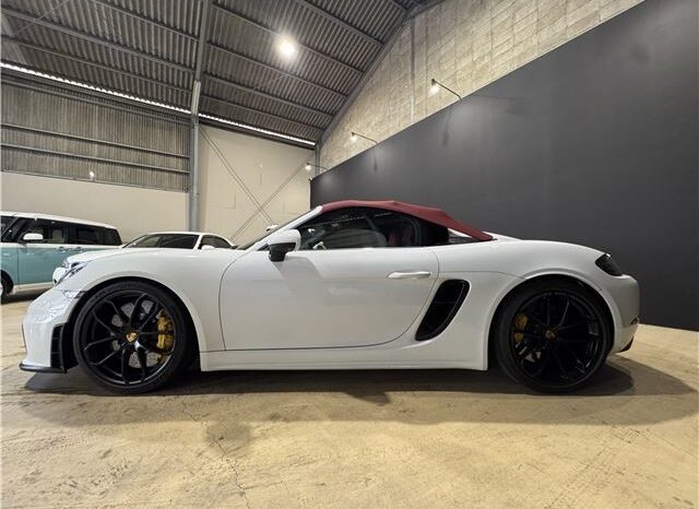PORSCHE SPYDER 718 full