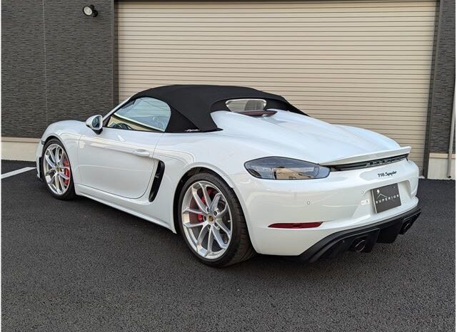 PORSCHE SPYDER 718 full