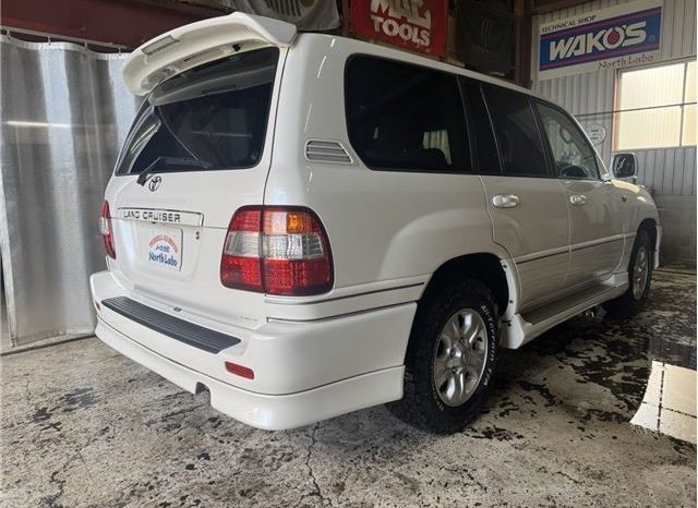 TOYOTA LAND CRUISER 100 full