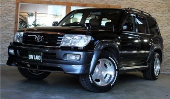 TOYOTA LAND CRUISER 100 full