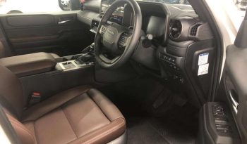 TOYOTA LAND CRUISER 250 full