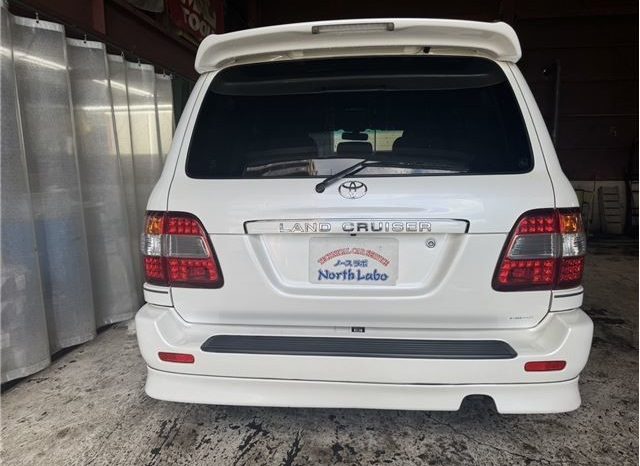 TOYOTA LAND CRUISER 100 full