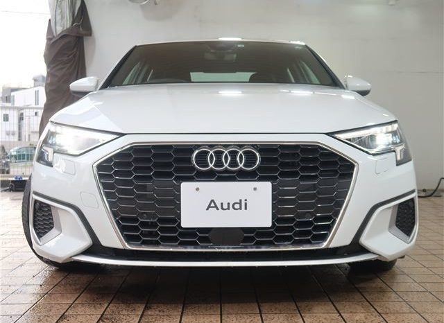 AUDI A3 30 TFSI SEDAN full