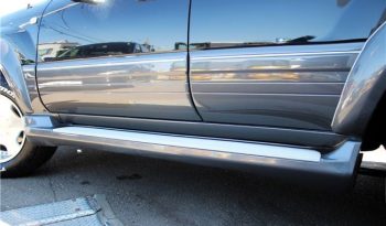 TOYOTA LAND CRUISER 100 full