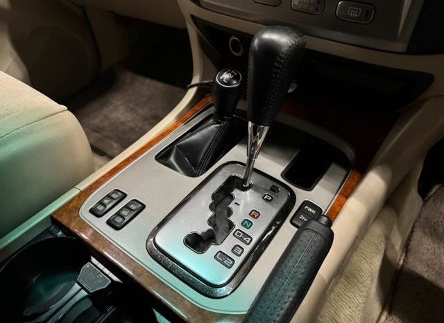 TOYOTA LAND CRUISER 100 full