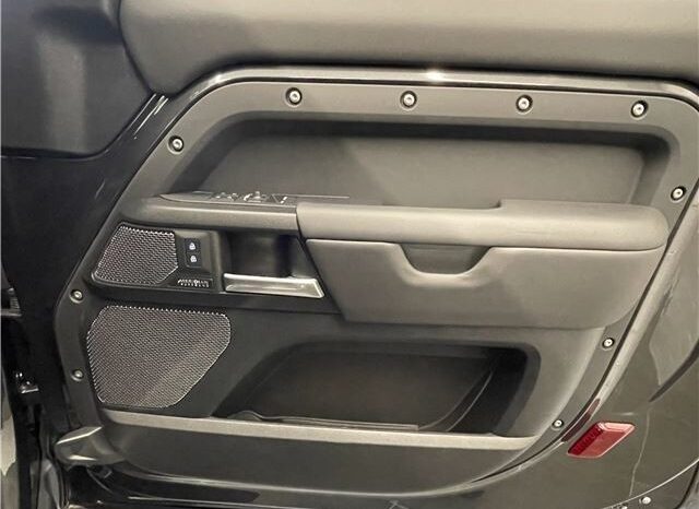 LAND ROVER DEFENDER full