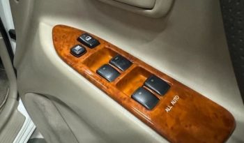 TOYOTA LAND CRUISER 100 full