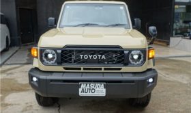 TOYOTA LAND CRUISER 70