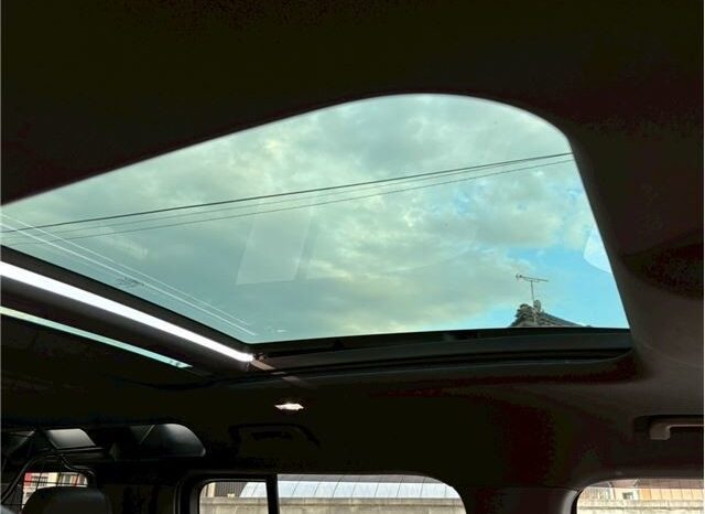 LAND ROVER DEFENDER full