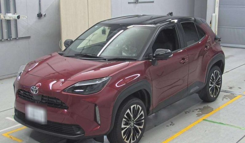 TOYOTA YARIS CROSS full