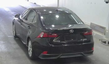 LEXUS IS300H full