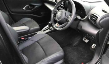 TOYOTA YARIS CROSS full